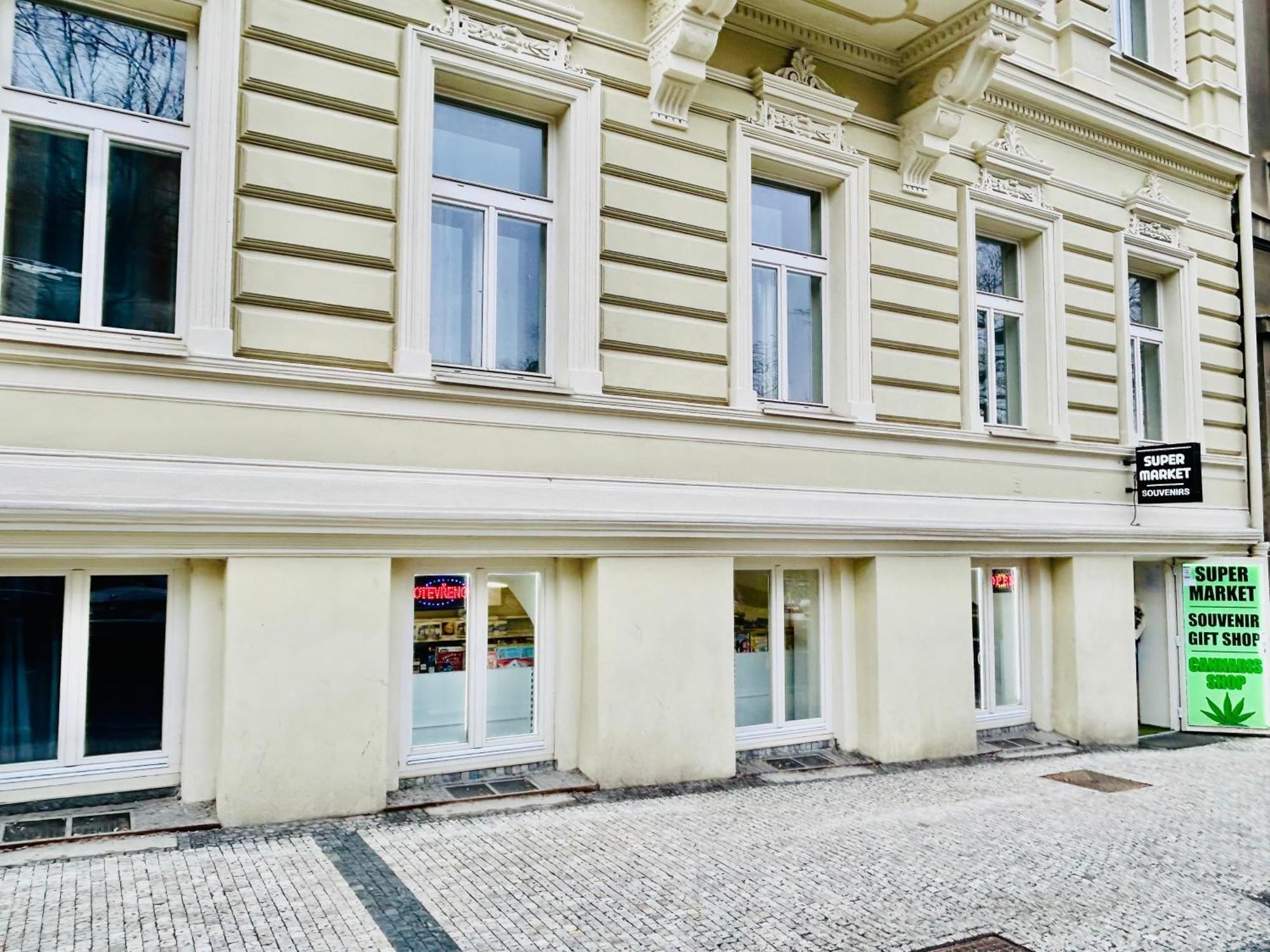 New Design & Style Apartments 50M From Wenceslas Square Praga Zewnętrze zdjęcie