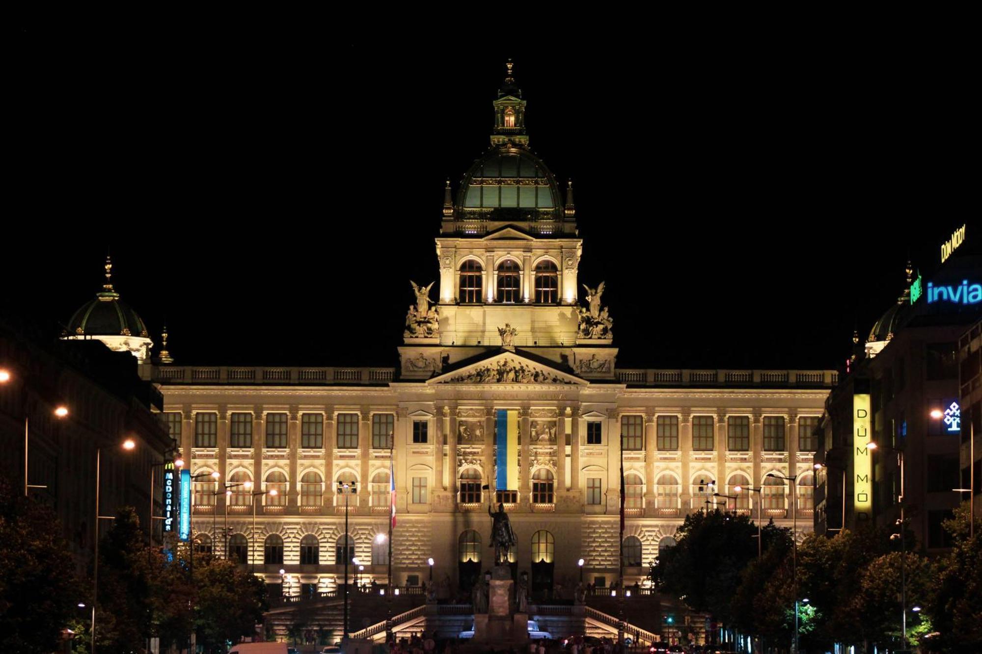 New Design & Style Apartments 50M From Wenceslas Square Praga Zewnętrze zdjęcie