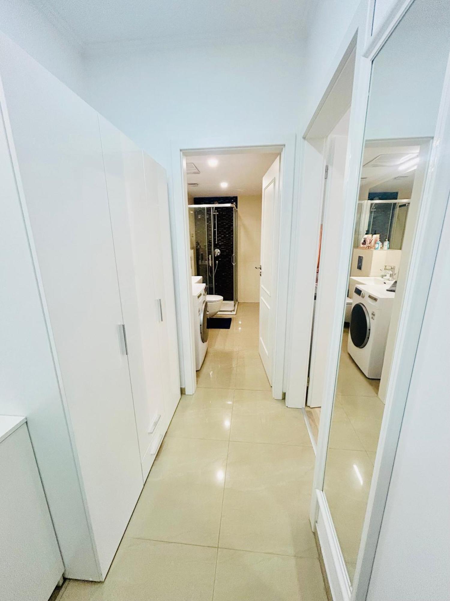New Design & Style Apartments 50M From Wenceslas Square Praga Zewnętrze zdjęcie