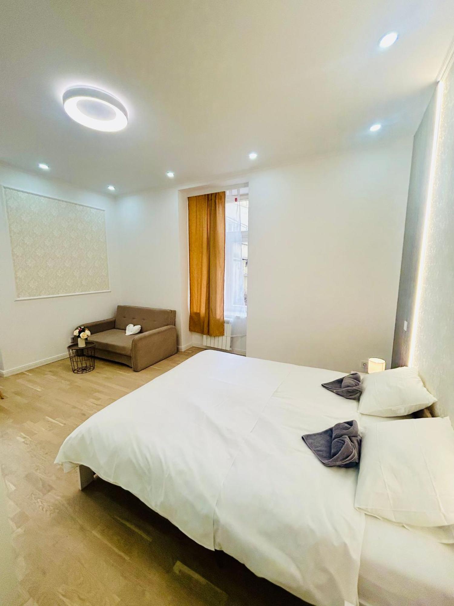 New Design & Style Apartments 50M From Wenceslas Square Praga Zewnętrze zdjęcie